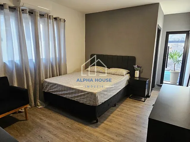 Casa 4 quartos e 4 banheiros, à venda, no bairro Itaguá em Ubatuba