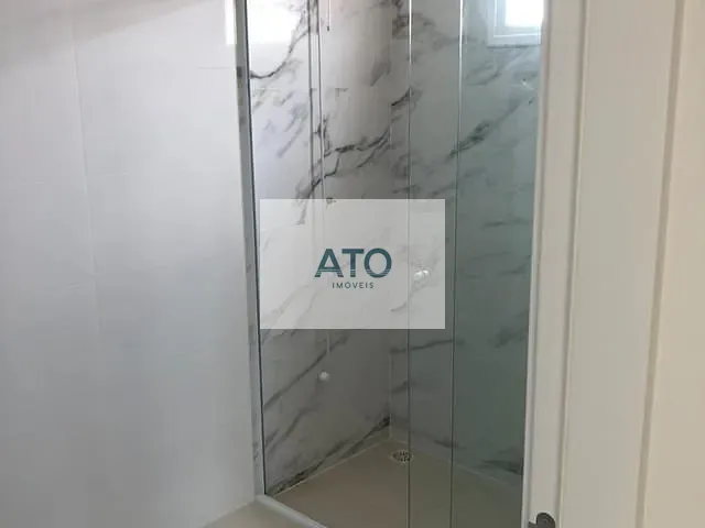 Casa 3 quartos e 1 banheiro, à venda, no bairro centro em Tijucas