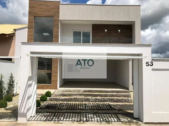 Casa 3 quartos e 1 banheiro, à venda, no bairro centro em Tijucas