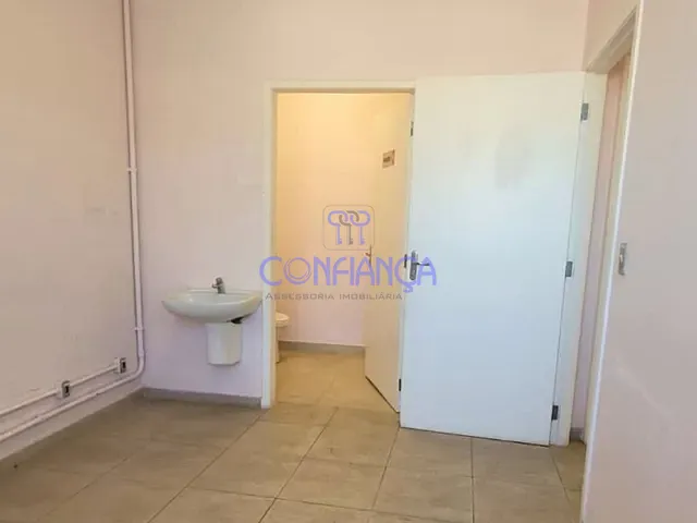 Casa com 286m², para alugar, no bairro Campo Grande em Rio de Janeiro