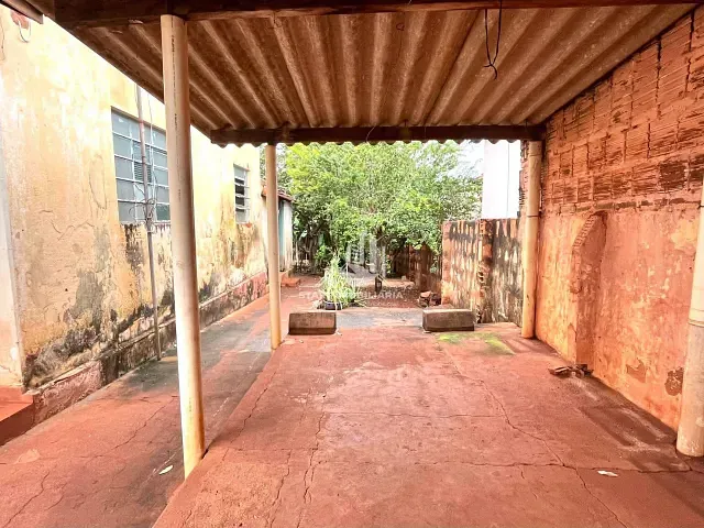 Casa 2 quartos e 1 banheiro, à venda, no bairro Vila Ruiz em Pederneiras