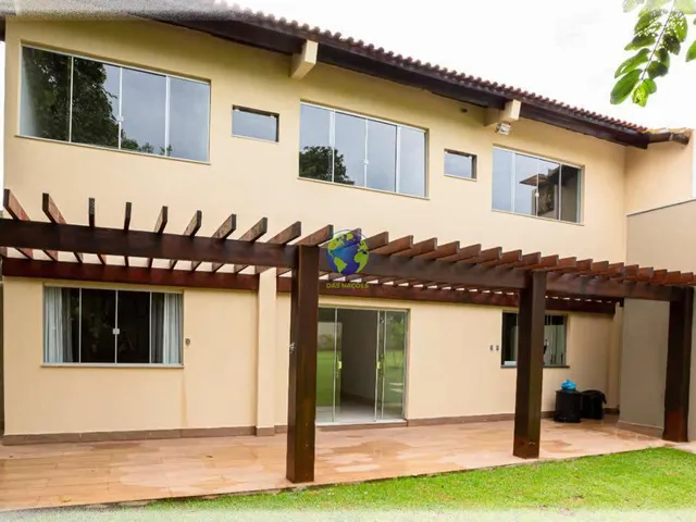 Casa com 1600m² 10 quartos e 8 banheiros, à venda, no bairro Água Fria em Chapada dos Guimarães