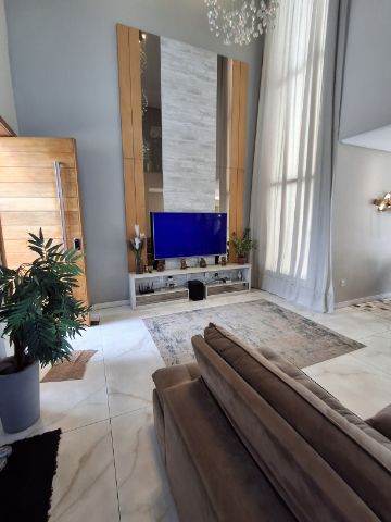 Foto do Casa - Casa duplex à Venda, Casa de Pedra, Volta Redonda, RJ | OPEN HOUSE REAL ESTATE IMÓVEIS LTDA