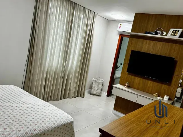 Casa 3 quartos e 5 banheiros, à venda, no bairro Jardim Amália em Volta Redonda