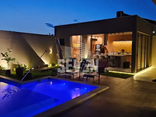 Casa com 432m² 4 quartos e 5 banheiros, à venda, no bairro Jardim Estoril II em Bauru