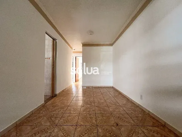 Casa com 133m² 3 quartos e 1 banheiro, para alugar, no bairro Conjunto Habitacional Vila Réggio em Campinas
