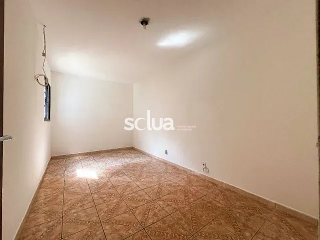 Casa com 133m² 3 quartos e 1 banheiro, para alugar, no bairro Conjunto Habitacional Vila Réggio em Campinas