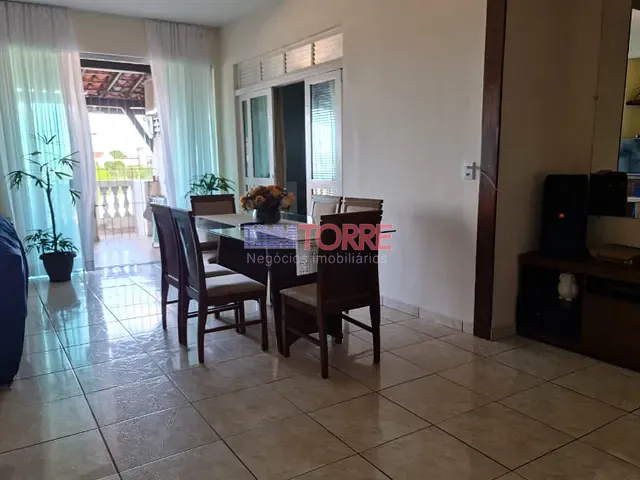Casa 3 quartos e 3 banheiros, à venda, no bairro Boa Vista em Ilhéus