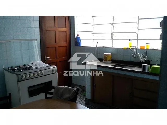 Casa com 300m² 2 quartos e 1 banheiro, à venda, no bairro Bela Vista em Osasco