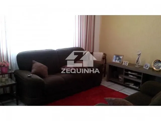 Casa com 300m² 2 quartos e 1 banheiro, à venda, no bairro Bela Vista em Osasco