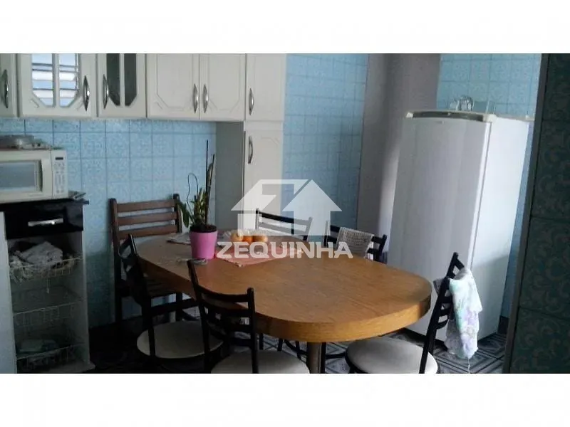 Casa, 2 quartos, 300 m² - Foto 4
