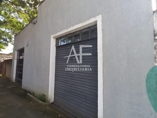 Casa com 340m² 5 quartos e 4 banheiros, à venda, no bairro Centro em Taubaté