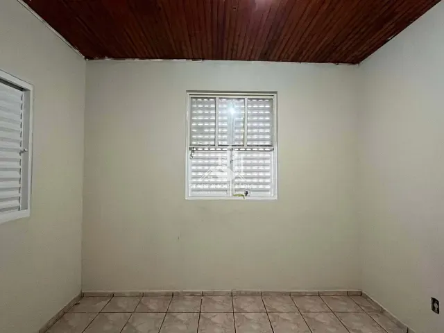 Casa com 196m² 2 quartos e 1 banheiro, à venda, no bairro Conjunto Habitacional Jayme Bigelli em Pederneiras