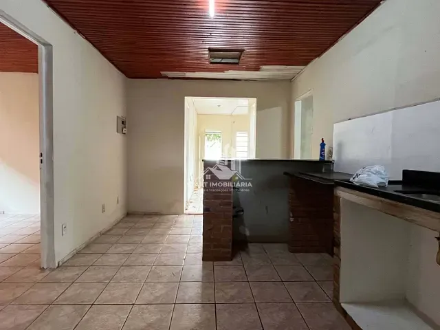 Casa com 196m² 2 quartos e 1 banheiro, à venda, no bairro Conjunto Habitacional Jayme Bigelli em Pederneiras