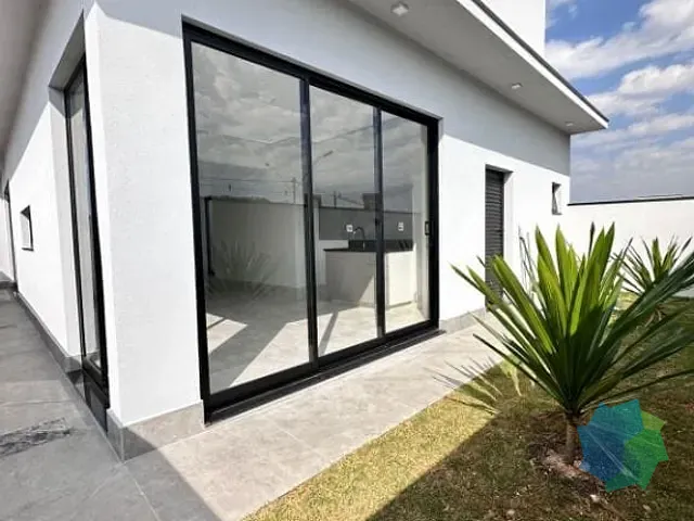 Casa com 250m² 3 quartos e 4 banheiros, à venda, no bairro Residencial Garden Ville em Itu