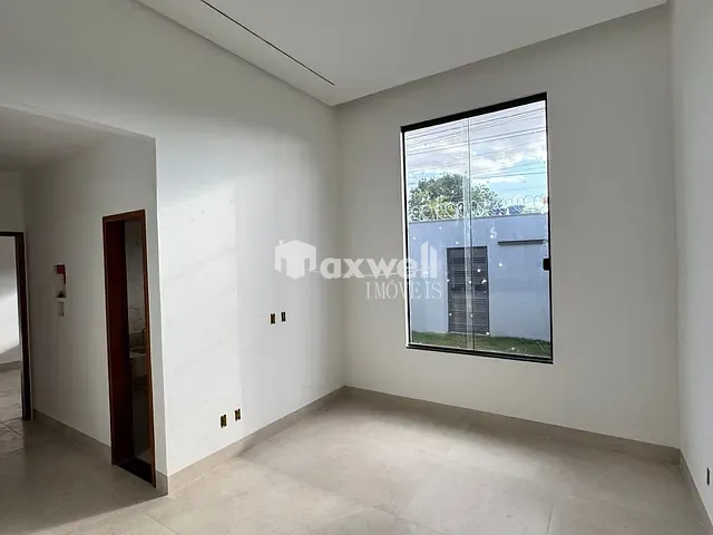 Casa com 200m² 3 quartos e 1 banheiro, à venda, no bairro Parque das Nações em Aparecida de Goiânia