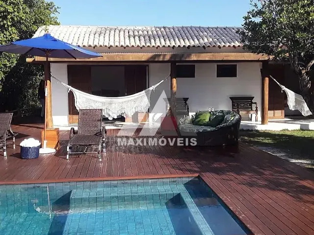 Casa com 1600m² 2 quartos e 4 banheiros, à venda, no bairro Trancoso em Porto Seguro