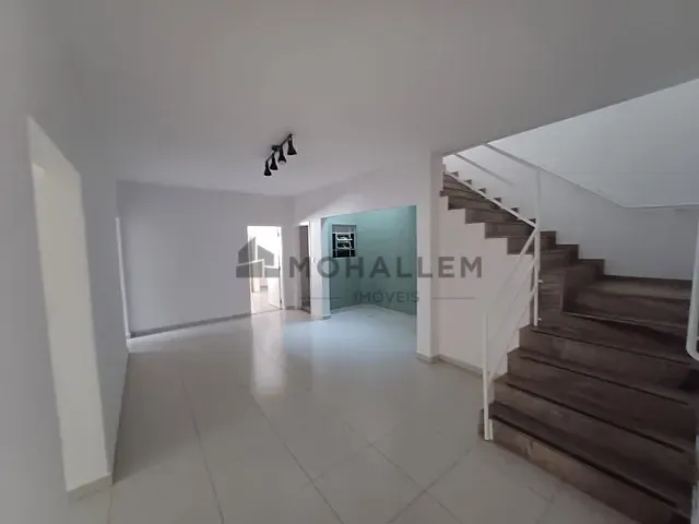 Casa com 345m² 10 quartos e 1 banheiro, à venda, no bairro Medicina em Itajubá