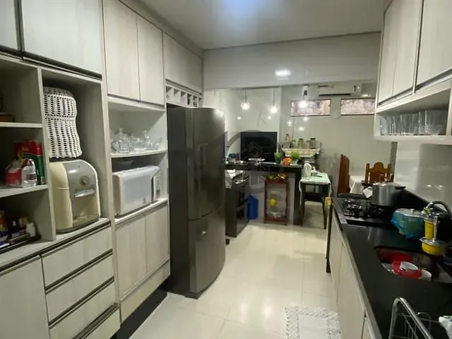 Casa com 105m² 3 quartos e 2 banheiros, à venda, no bairro Jardim Imperial em Cuiabá