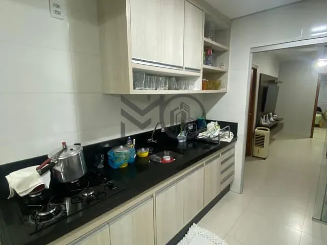 Casa com 105m² 3 quartos e 2 banheiros, à venda, no bairro Jardim Imperial em Cuiabá