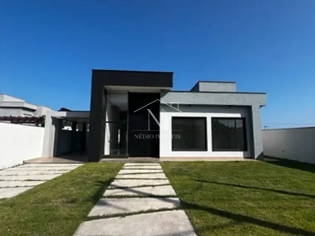 Casa com 360m² 3 quartos e 1 banheiro, à venda, no bairro Cajueiros (Itaipuaçu) em Maricá