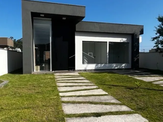 Casa com 360m² 3 quartos e 1 banheiro, à venda, no bairro Cajueiros (Itaipuaçu) em Maricá