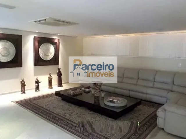 Casa com 1000m² 3 quartos e 7 banheiros, à venda, no bairro Campo Belo em São Paulo
