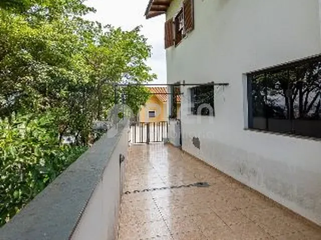 Casa 4 quartos e 6 banheiros, à venda, no bairro Jardim Guapira em São Paulo