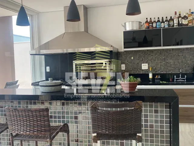 Casa com 450m², à venda, no bairro Residencial Village Campo Novo em Bauru