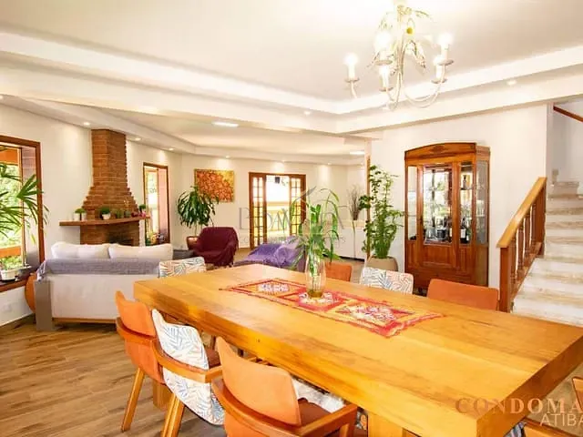 Casa com 1100m² 3 quartos e 2 banheiros, à venda, no bairro Residencial Parque Itapetinga em Atibaia