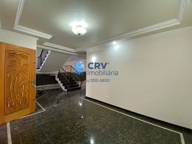 Casa com 410m² 4 quartos e 3 banheiros, à venda, no bairro Jardim Kobayashi em Londrina