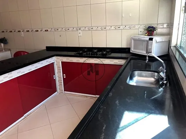 Casa com 170m² 3 quartos e 2 banheiros, à venda, no bairro Parque São Francisco em Guaratinguetá