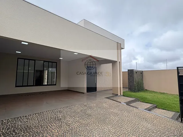 Casa com 301m² 3 quartos e 2 banheiros, à venda, no bairro Residencial Belmonte em Rolândia