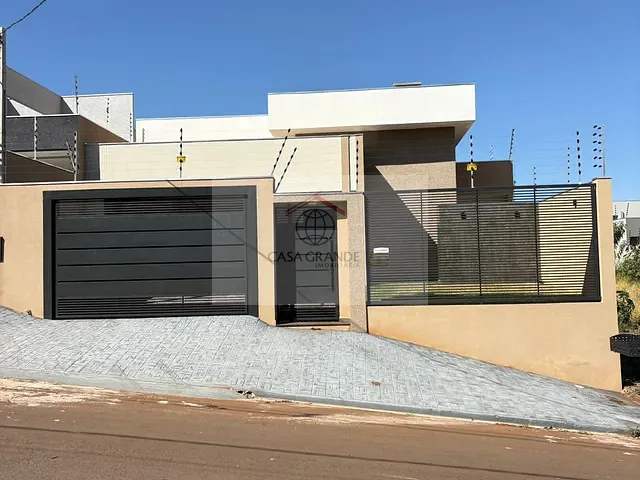 Casa com 301m² 3 quartos e 2 banheiros, à venda, no bairro Residencial Belmonte em Rolândia