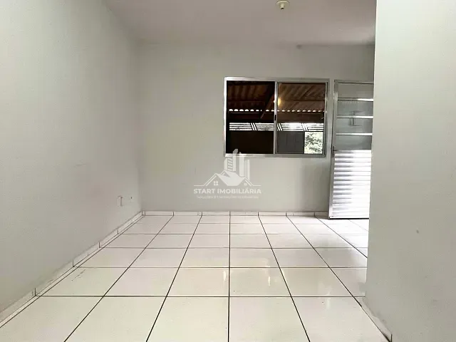 Casa 2 quartos e 1 banheiro, à venda, no bairro Residencial Freitas em Pederneiras