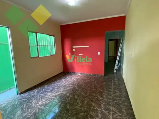 Casa 2 quartos e 2 banheiros, à venda, no bairro Jardim Maragogipe em Itaquaquecetuba