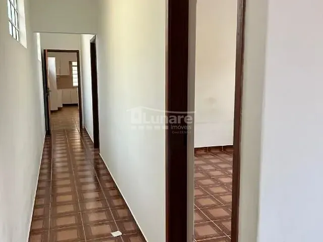 Casa com 500m² 3 quartos e 2 banheiros, à venda, no bairro Mogi Moderno em Mogi das Cruzes