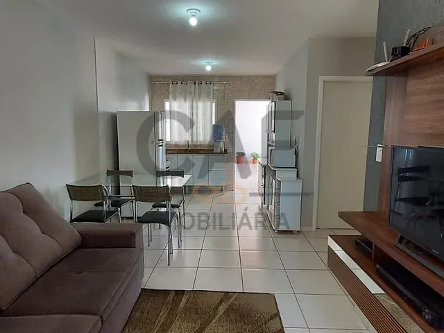 Casa com 146m² 2 quartos e 1 banheiro, à venda, no bairro Vila das Tulipas em Holambra