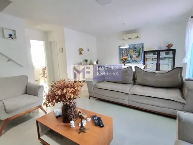 Casa 4 quartos e 4 banheiros, à venda, no bairro Vargem Pequena em Rio de Janeiro
