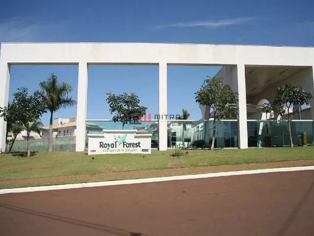 Casa 4 quartos e 5 banheiros, para alugar, no bairro Esperança em Londrina