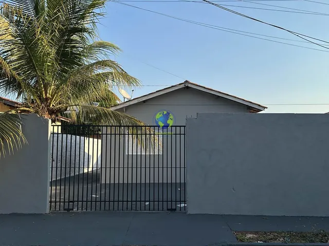 Casa com 200m² 2 quartos e 1 banheiro, à venda, no bairro Residencial Altos do Parque I em Cuiabá