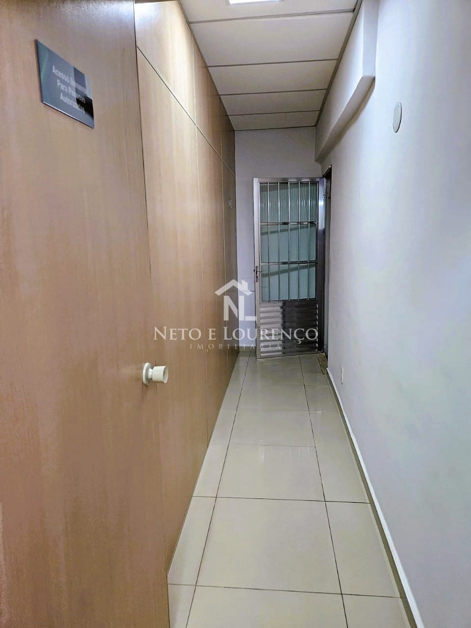 Casa à venda com 1 quarto, 280m² - Foto 9