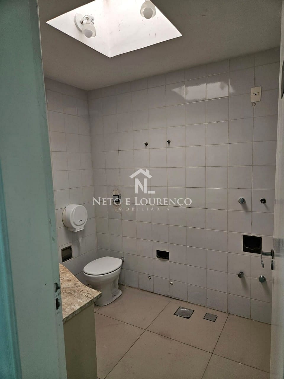 Casa à venda com 1 quarto, 280m² - Foto 11