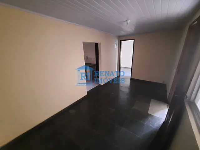 Casa 1 quarto e 1 banheiro, para alugar, no bairro Centro em Maricá