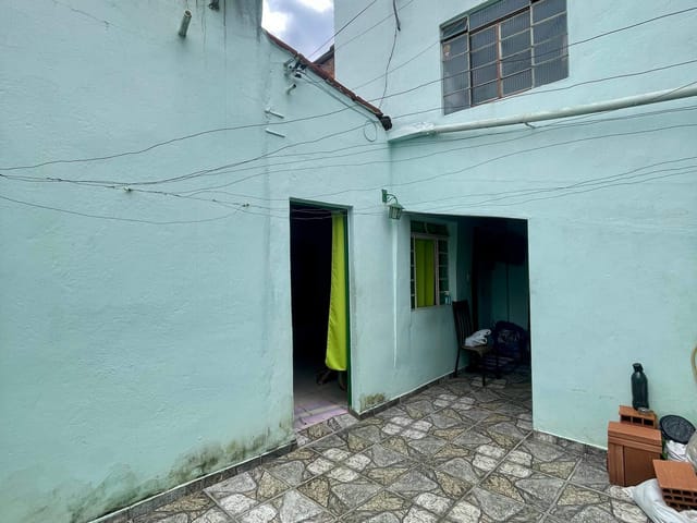 Casa 3 quartos e 1 banheiro, à venda, no bairro Jardim Felicidade em Belo Horizonte