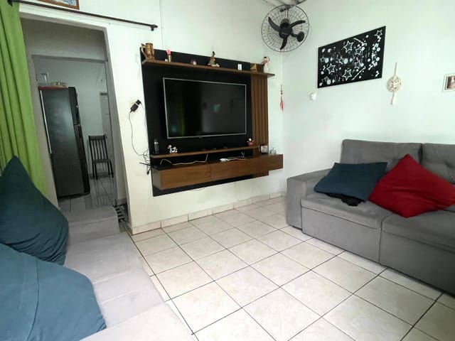 Casa 3 quartos e 1 banheiro, à venda, no bairro Jardim Felicidade em Belo Horizonte