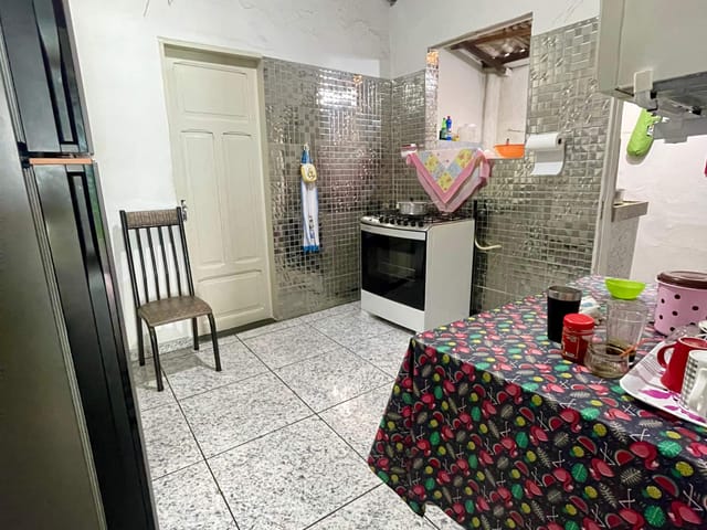 Casa 3 quartos e 1 banheiro, à venda, no bairro Jardim Felicidade em Belo Horizonte