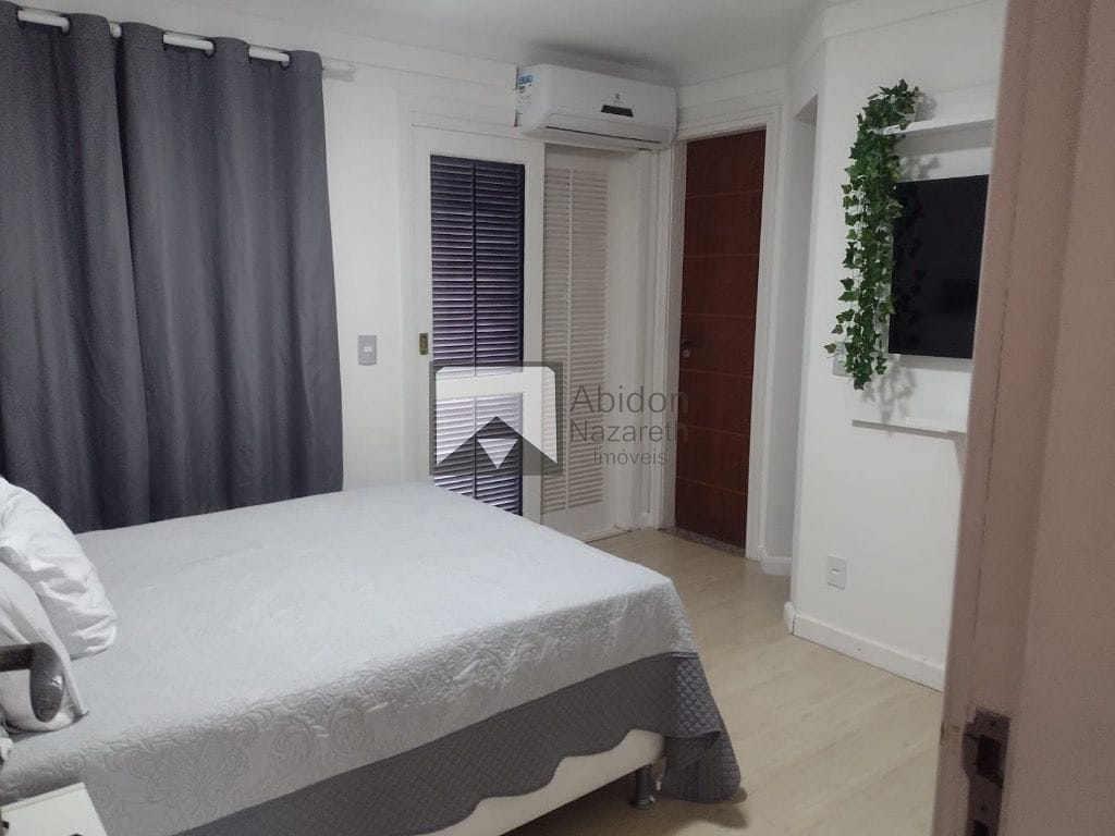 Casa à venda com 4 quartos, 307m² - Foto 32