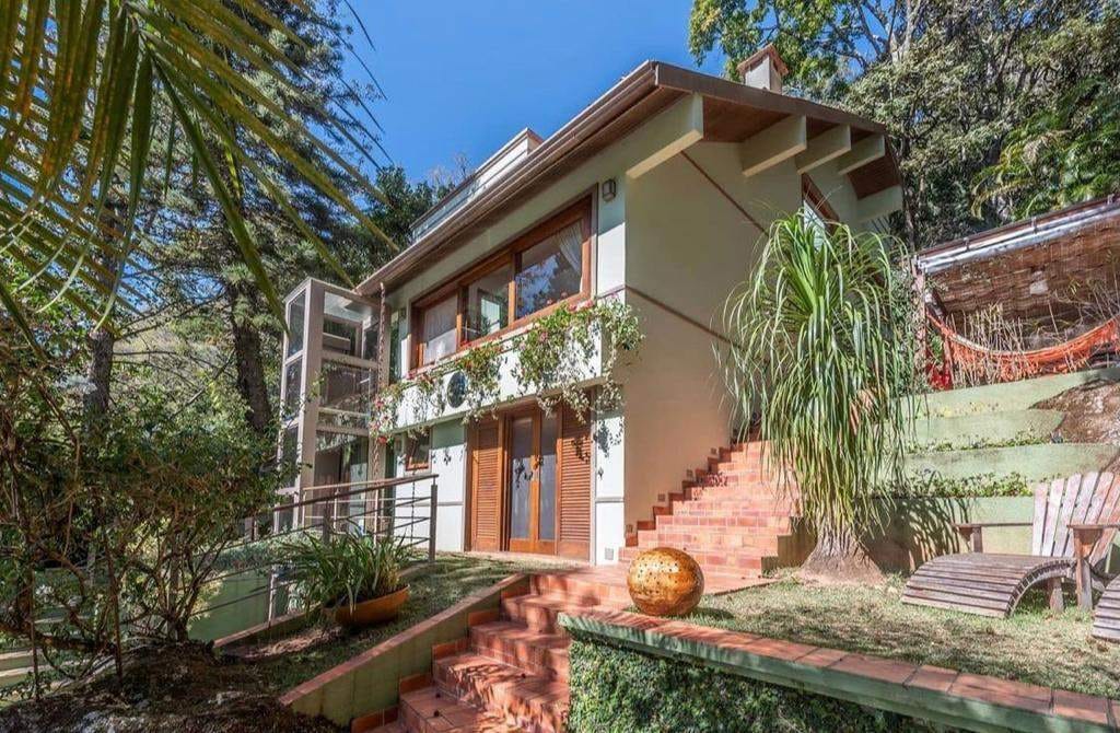 Casa à Venda e Locação ! Condominio Clube da Montanha
