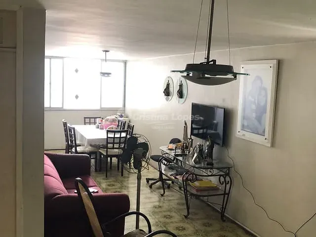 Casa 4 quartos e 2 banheiros, à venda, no bairro Centro em Teresina